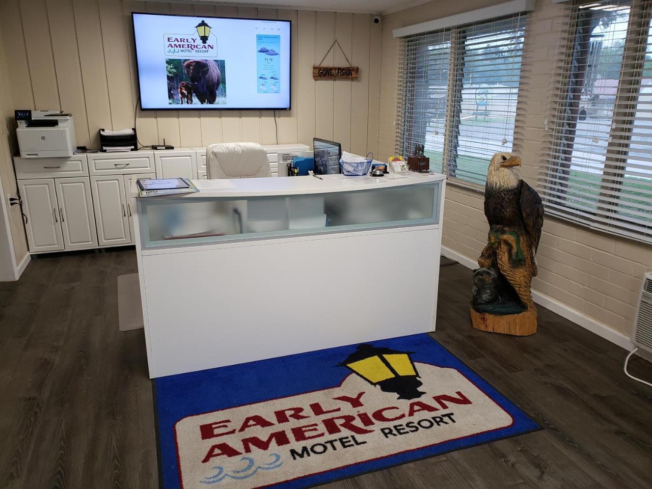 Early American Motel Aurora Εξωτερικό φωτογραφία